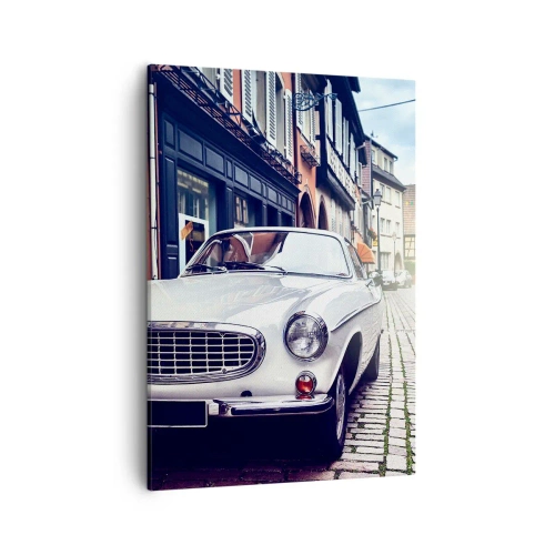 Cuadro sobre lienzo - Impresión de Imagen - Un coche blanco clásico en una calle adoquinada de la ciudad. - 50x70cm - El pasado está aquí - Decoración de pared moderna para salón y dormitorio ARTTOR