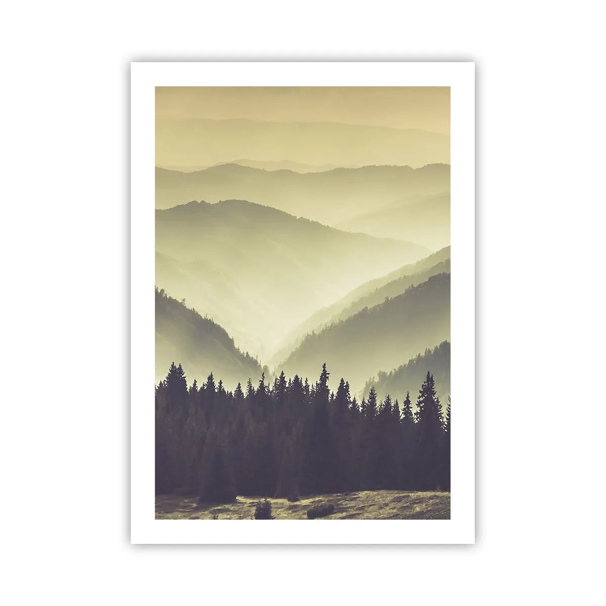 Póster - Panorama brumoso de montañas con bosque - 50x70cm - Más allá de las siete montañas... - Decoración de pared moderna para salón y dormitorio ARTTOR