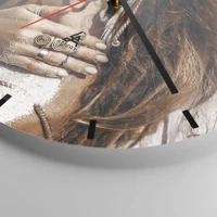 Esfera sin numeración, con rayas