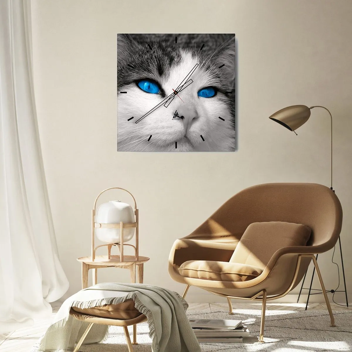 Reloj de pared - Reloj de vidrio - Retrato de un gato con ojos azules en estilo blanco y negro. - 30x30cm - Inusual de ojos azules - Decoración de pared moderna para salón y dormitorio ARTTOR