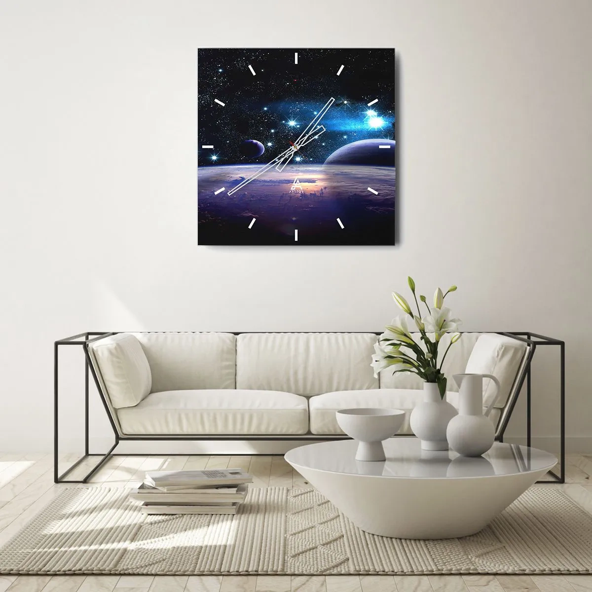 Reloj de pared - Reloj de vidrio - Una vista del espacio exterior con planetas y estrellas. - 30x30cm - ¿Sigues solo? - Decoración de pared moderna para salón y dormitorio ARTTOR