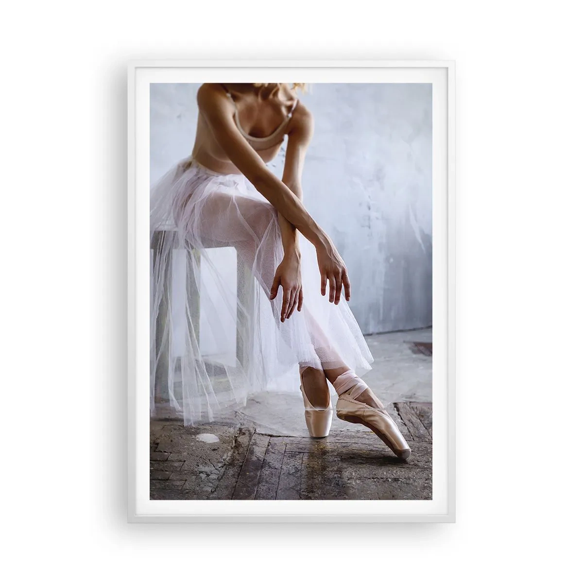 Póster en marco blanco - Antes de que brillen las luces del escenario - 70x100 cm