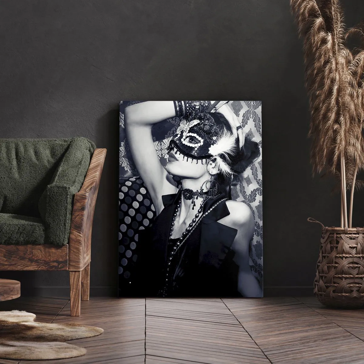 Cuadro sobre lienzo - Impresión de Imagen - Una mujer con una máscara veneciana sobre un fondo de patrones ornamentados. - 50x70cm - Decoraciones, adornos, patrones... - Decoración de pared moderna para salón y dormitorio ARTTOR