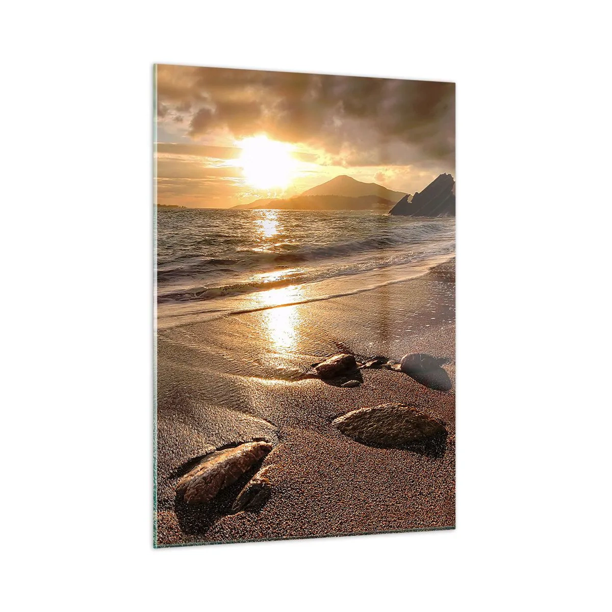 Cuadro sobre vidrio - Impresiones sobre Vidrio - Puesta de sol sobre una playa rocosa y colinas - 50x70cm - Sigue el sol hacia las colinas - Decoración de pared moderna para salón y dormitorio ARTTOR