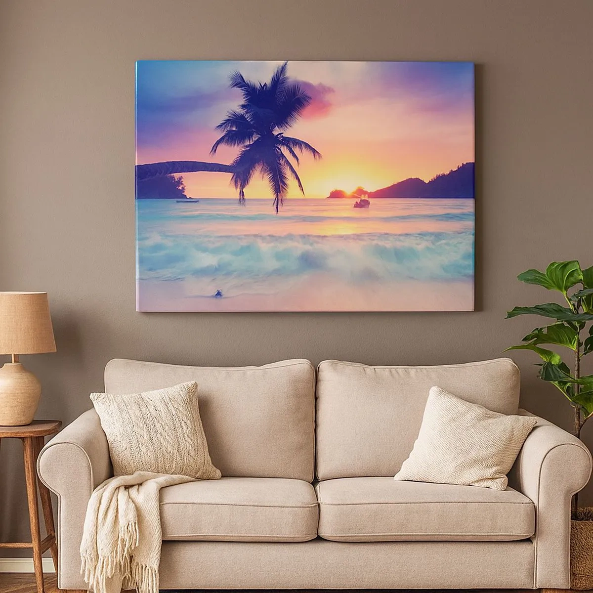 Cuadro sobre lienzo - Impresión de Imagen - Playa con palmera y puesta de sol sobre el océano. - 70x50cm - Atardecer en la bahía - Decoración de pared moderna para salón y dormitorio ARTTOR