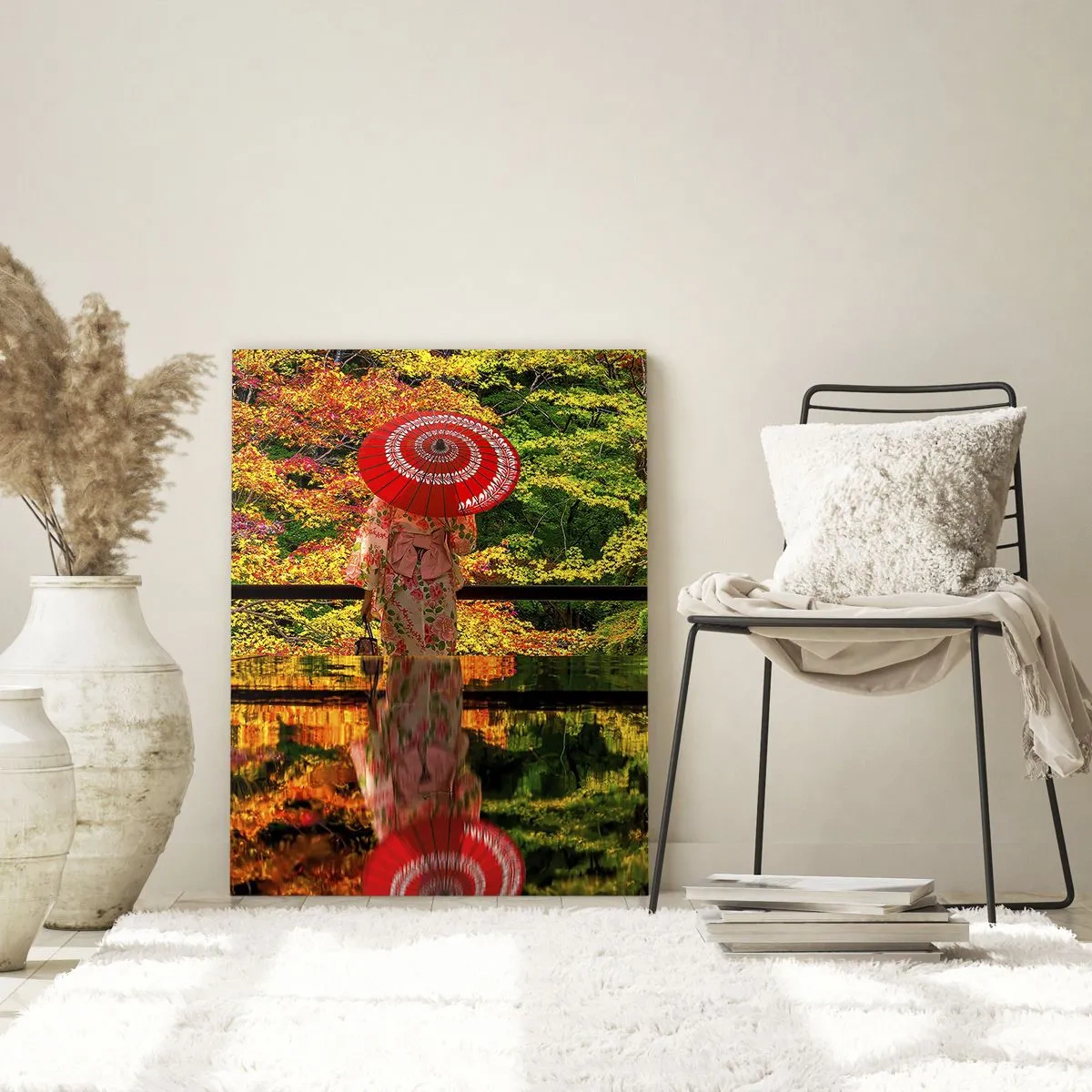 Cuadro sobre vidrio - Impresiones sobre Vidrio - Una mujer con un kimono y un paraguas frente a un paisaje otoñal, reflejado en el agua. - 50x70cm - En un templo de la naturaleza - Decoración de pared moderna para salón y dormitorio ARTTOR