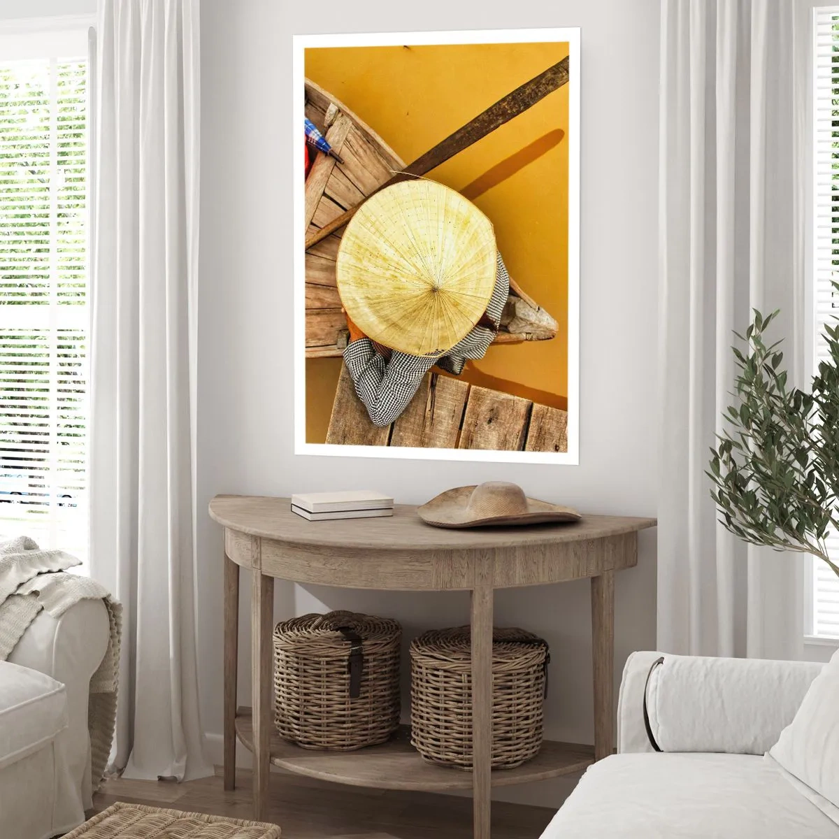 Póster - Un sombrero tradicional con un barco de madera y agua como fondo. - 50x70cm - La vida en el río amarillo - Decoración de pared moderna para salón y dormitorio ARTTOR