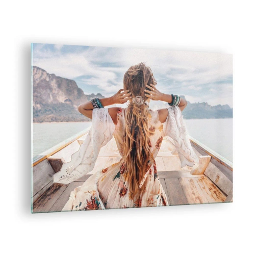 Cuadro sobre vidrio - Impresiones sobre Vidrio - Una mujer en un barco mirando hacia las montañas y el lago. - 70x50cm - Rumbo a la felicidad - Decoración de pared moderna para salón y dormitorio ARTTOR