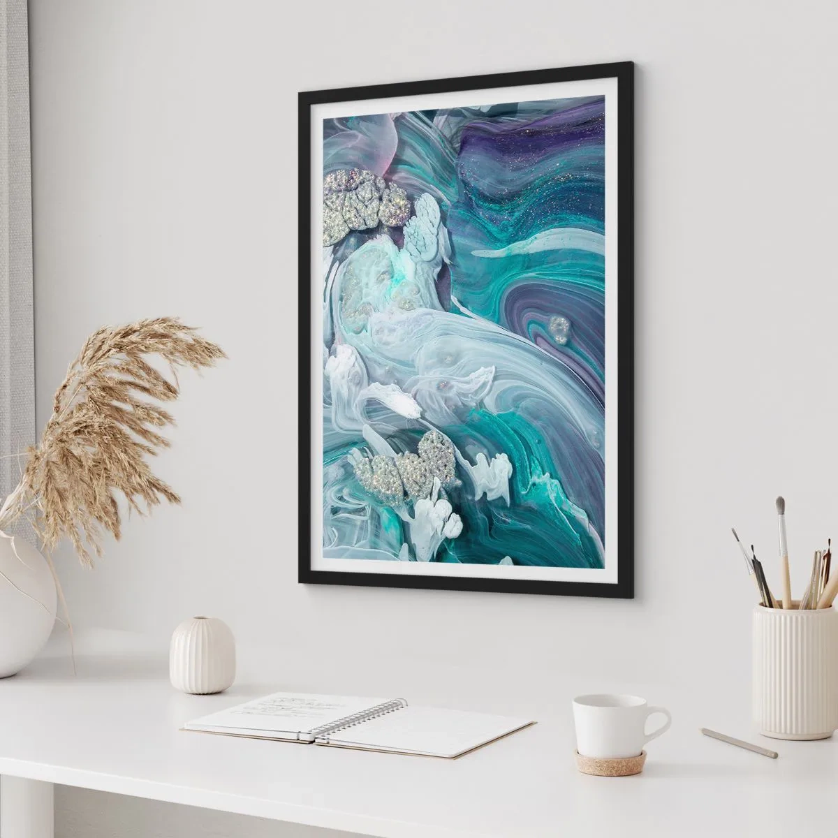 Póster en marco negro - Corrientes de azul - 61x91 cm