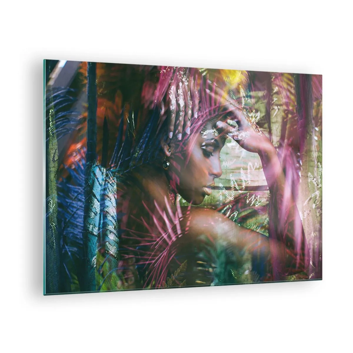 Cuadro sobre vidrio - Impresiones sobre Vidrio - Retrato de una mujer entre hojas tropicales y reflejos de luz. - 70x50cm - La madre naturaleza en la selva - Decoración de pared moderna para salón y dormitorio ARTTOR