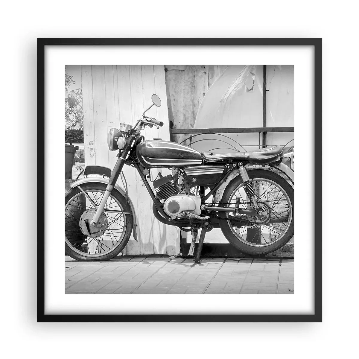 Póster en marco negro - Los clásicos por encima de todo - 50x50 cm