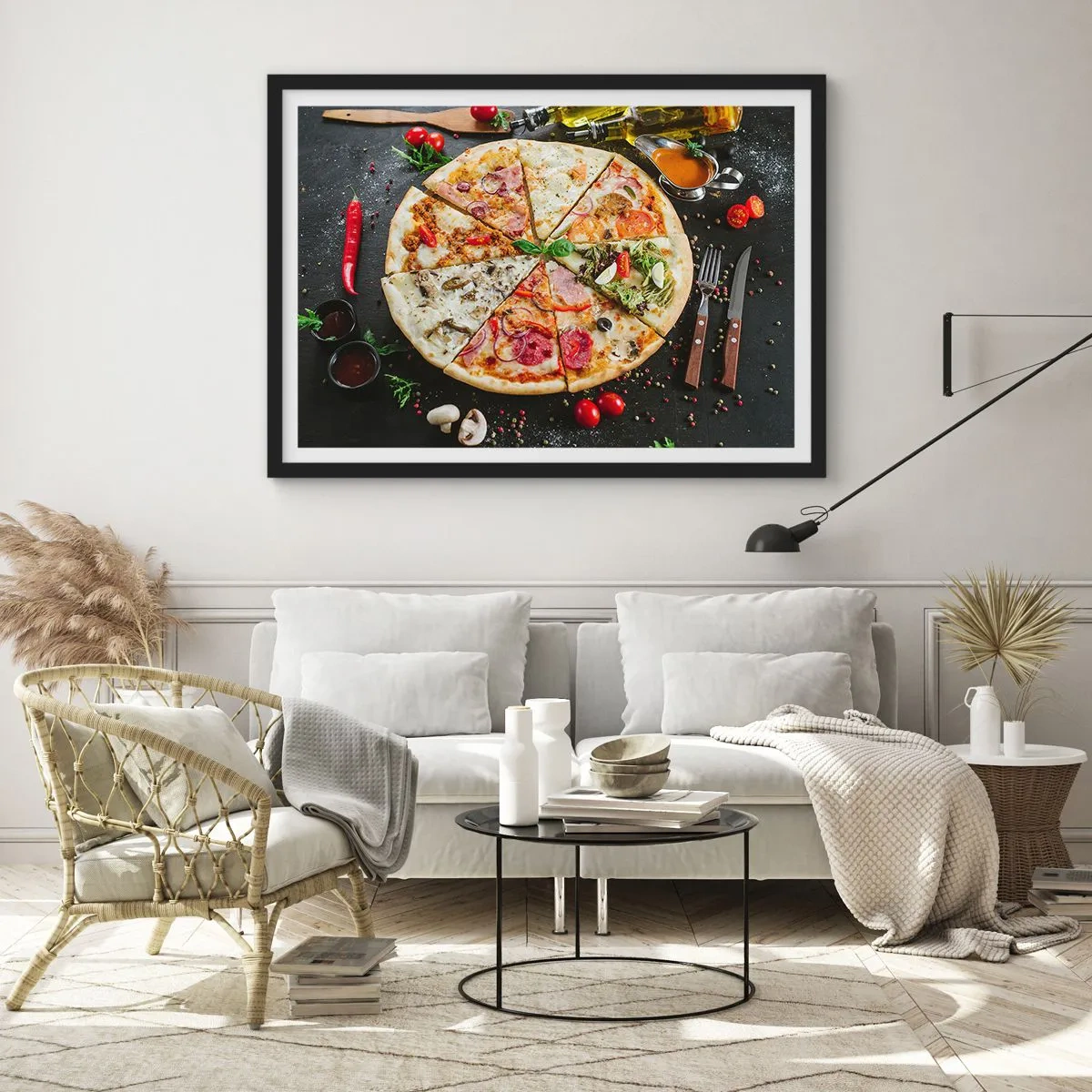 Póster en marco negro - Pizza en varios sabores con fondo de ingredientes. - 100x70cm - Una gama de gustos - Decoración de pared moderna para salón y dormitorio ARTTOR