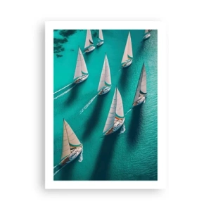 Póster - Regata de vela en aguas turquesas - 50x70cm - En competición con el viento - Decoración de pared moderna para salón y dormitorio ARTTOR
