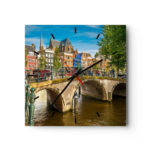Reloj de pared - Reloj de vidrio - Un pintoresco canal con un puente en Ámsterdam. - 30x30cm - Primavera en el canal - Decoración de pared moderna para salón y dormitorio ARTTOR