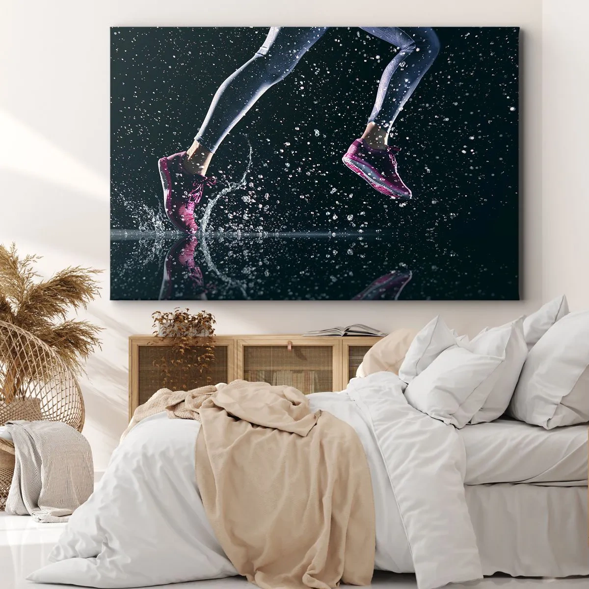 Cuadro sobre lienzo - Impresión de Imagen - Una toma dinámica de una carrera bajo la lluvia contra un fondo negro. - 70x50cm - Fuerza de impulso - Decoración de pared moderna para salón y dormitorio ARTTOR