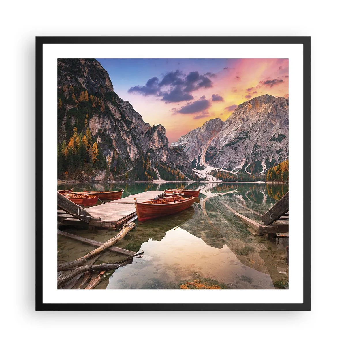 Póster en marco negro - Espejo entre montañas - 60x60 cm