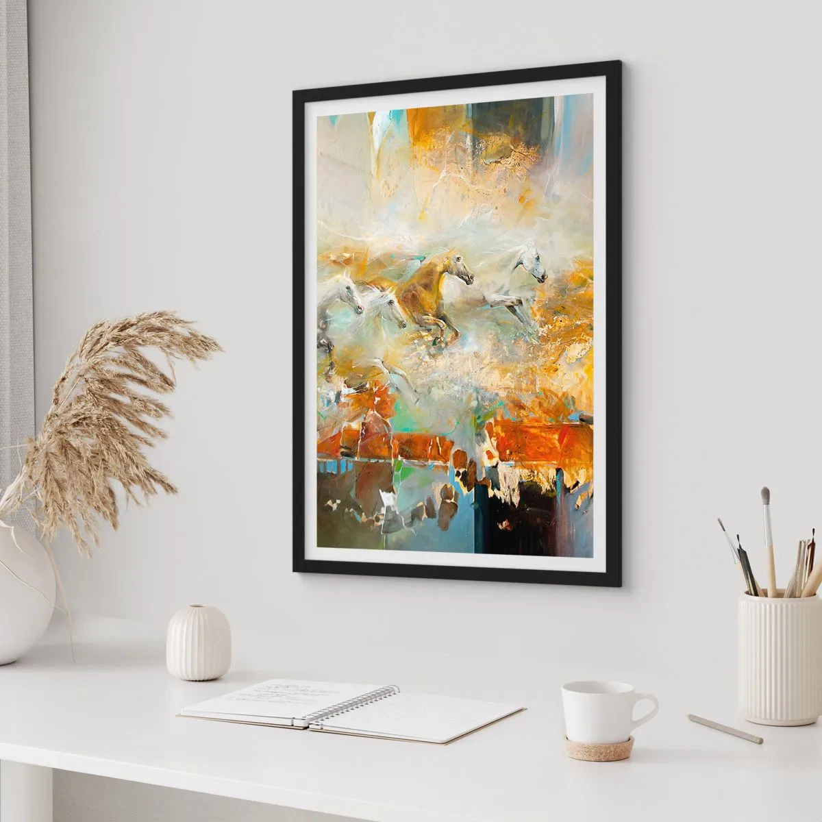 Póster en marco negro - Caballos al galope en un entorno abstracto - 50x70cm - Galopando a través de la luz - Decoración de pared moderna para salón y dormitorio ARTTOR