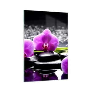 Cuadro sobre vidrio - Impresiones sobre Vidrio - Orquídeas moradas sobre un fondo de piedras y velas en un entorno relajante. - 70x100cm - Ahogarse en la paz y la tranquilidad - Decoración de pared moderna para salón y dormitorio ARTTOR
