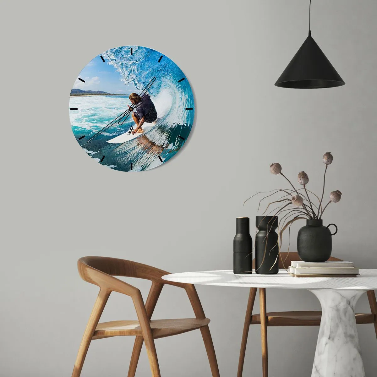 Reloj de pared - Reloj de vidrio - Surfista en el túnel de olas de agua - 30x30cm - Bailando con las olas - Decoración de pared moderna para salón, cocina y dormitorio ARTTOR