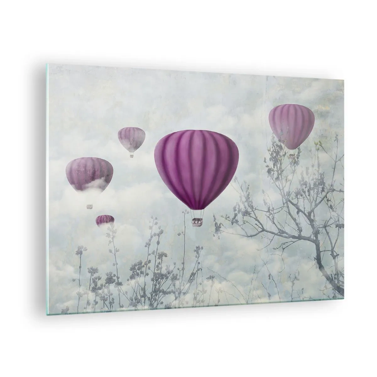 Cuadro sobre vidrio - Impresiones sobre Vidrio - Globos morados flotando entre las nubes y las ramas de los árboles. - 70x50cm - Surcando los cielos - Decoración de pared moderna para salón y dormitorio ARTTOR