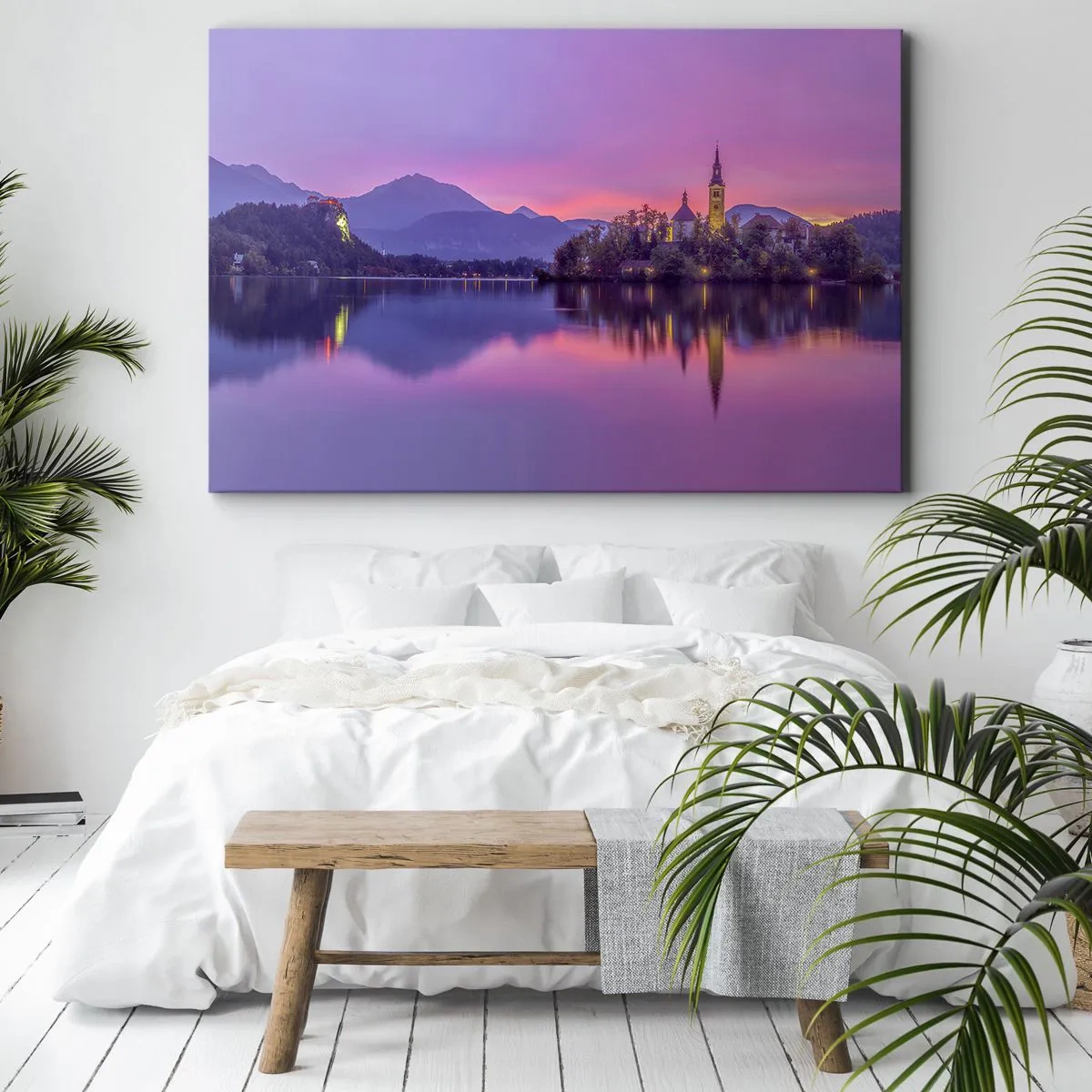 Cuadro sobre lienzo - Impresión de Imagen - Lago con una isla y una iglesia al atardecer - 70x50cm - Isla de cuento de hadas al atardecer  - Decoración de pared moderna para salón y dormitorio ARTTOR