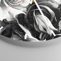 Esfera sin numeración, con rayas