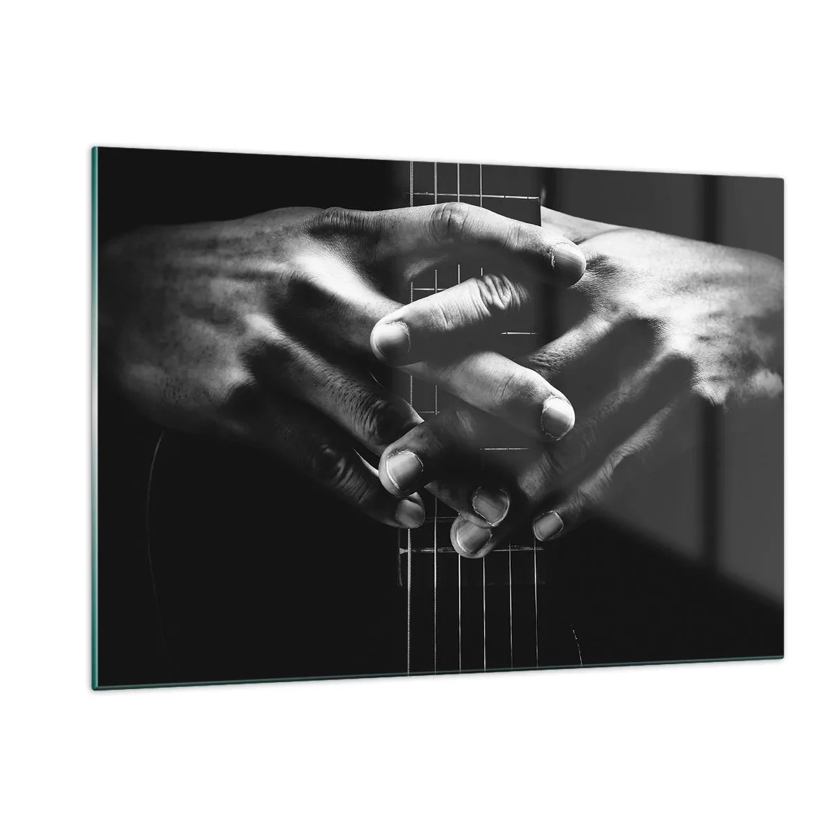Cuadro sobre vidrio - Impresiones sobre Vidrio - Manos juntas apoyadas sobre el mástil de la guitarra en blanco y negro - 120x80cm - La oración del artista - Decoración de pared moderna para salón y dormitorio ARTTOR