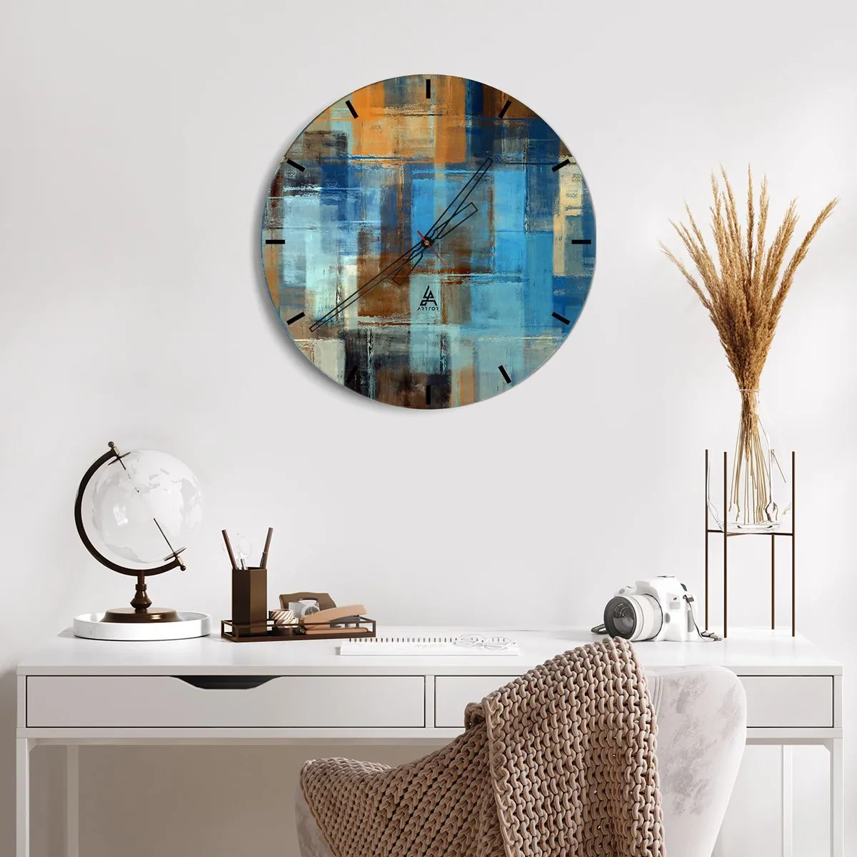 Reloj de pared - Reloj de vidrio - Rectángulos abstractos en tonos azules y marrones. - 30x30cm - A través del velo azul - Decoración de pared moderna para salón, cocina y dormitorio ARTTOR