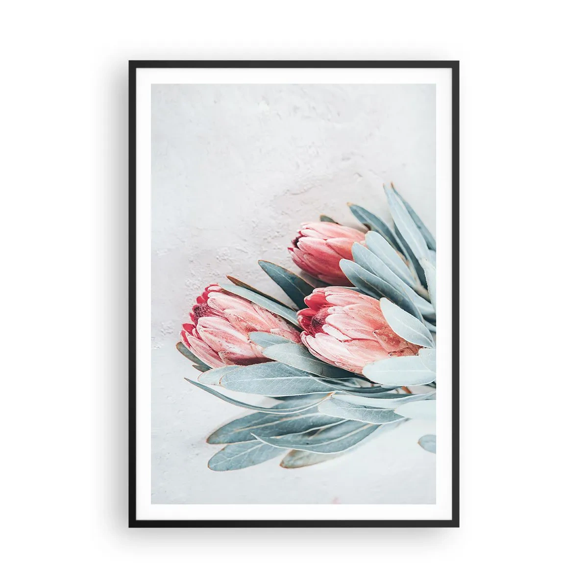 Póster en marco negro - Avergonzada de su propia belleza - 70x100 cm