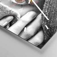 Esfera sin numeración, con rayas