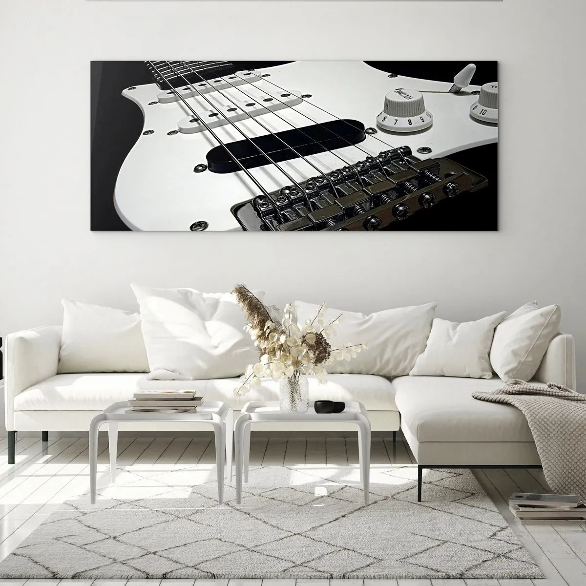 Cuadro sobre vidrio - Impresiones sobre Vidrio - Primer plano de una guitarra eléctrica blanca sobre fondo negro. - 140x50cm - Oculto en blanco está el sonido - Decoración de pared moderna para salón y dormitorio ARTTOR