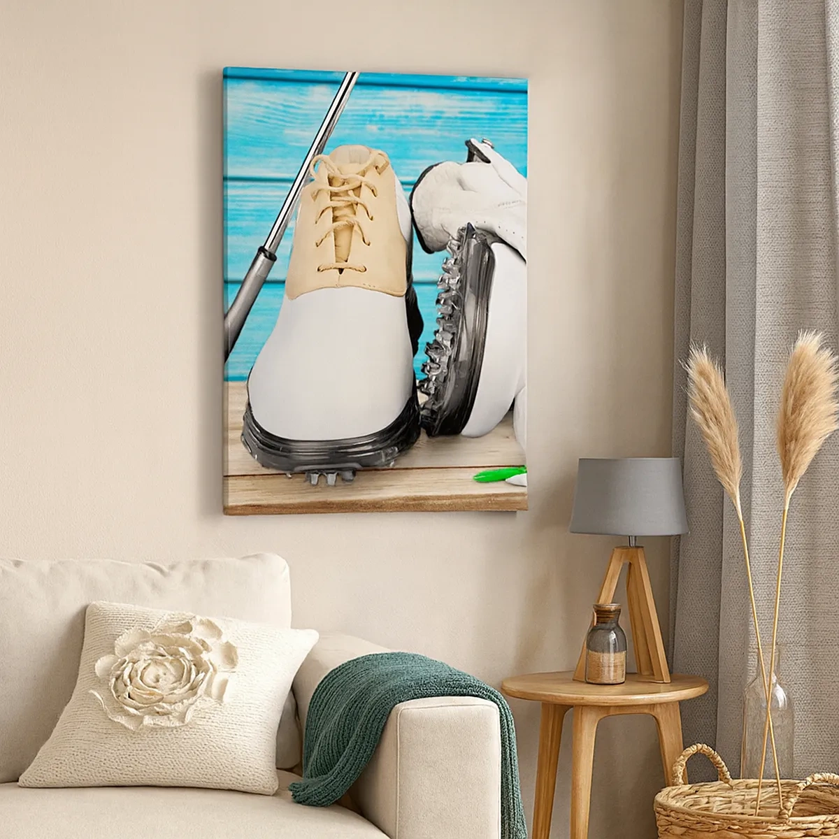 Cuadro sobre lienzo - Impresión de Imagen - Un conjunto de accesorios de golf sobre un fondo de madera. - 50x70cm - Todo listo - Decoración de pared moderna para salón y dormitorio ARTTOR