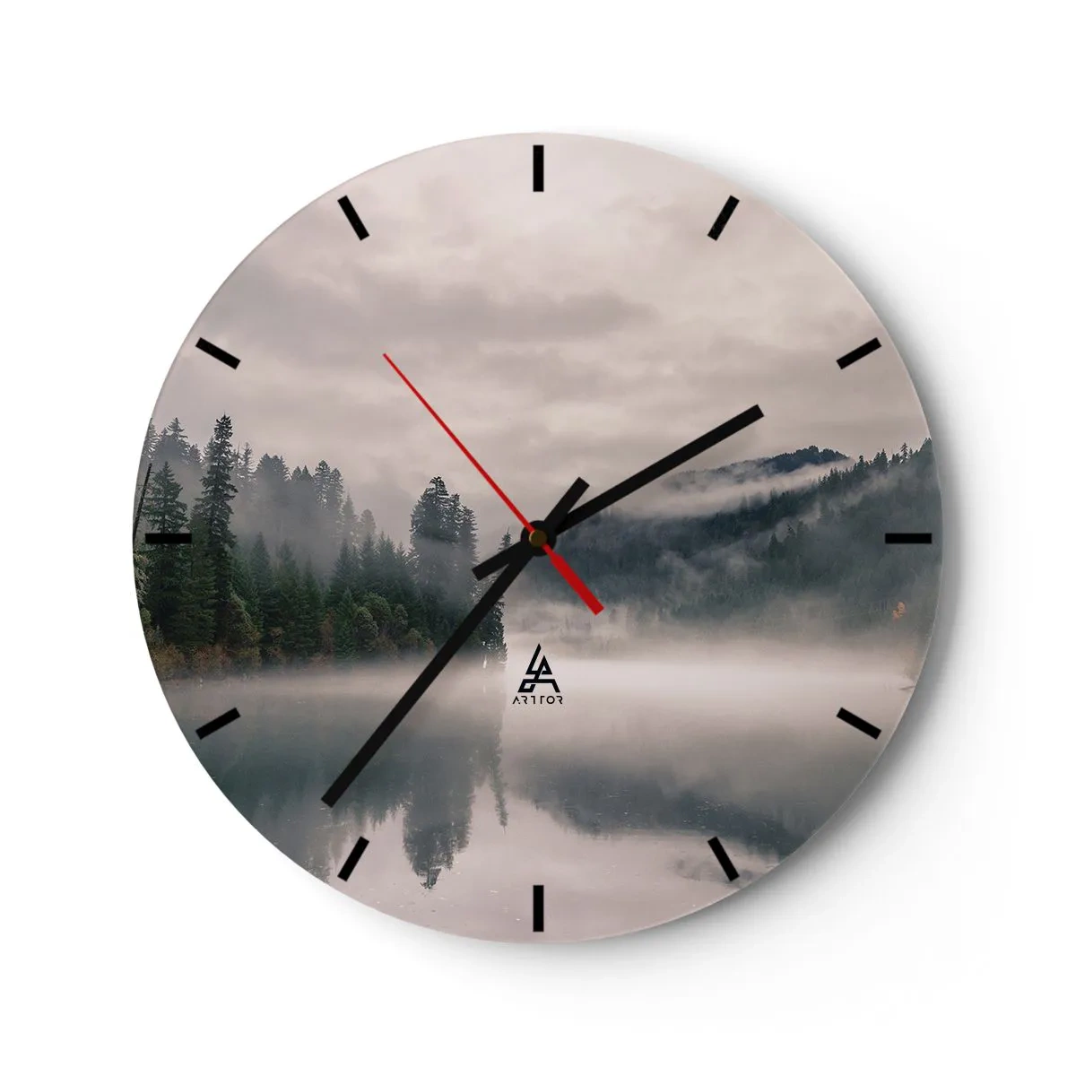Reloj de pared - Reloj de vidrio - Bosque brumoso sobre un lago tranquilo por la mañana. - 30x30cm - En el ensueño, en la niebla - Decoración de pared moderna para salón, cocina y dormitorio ARTTOR