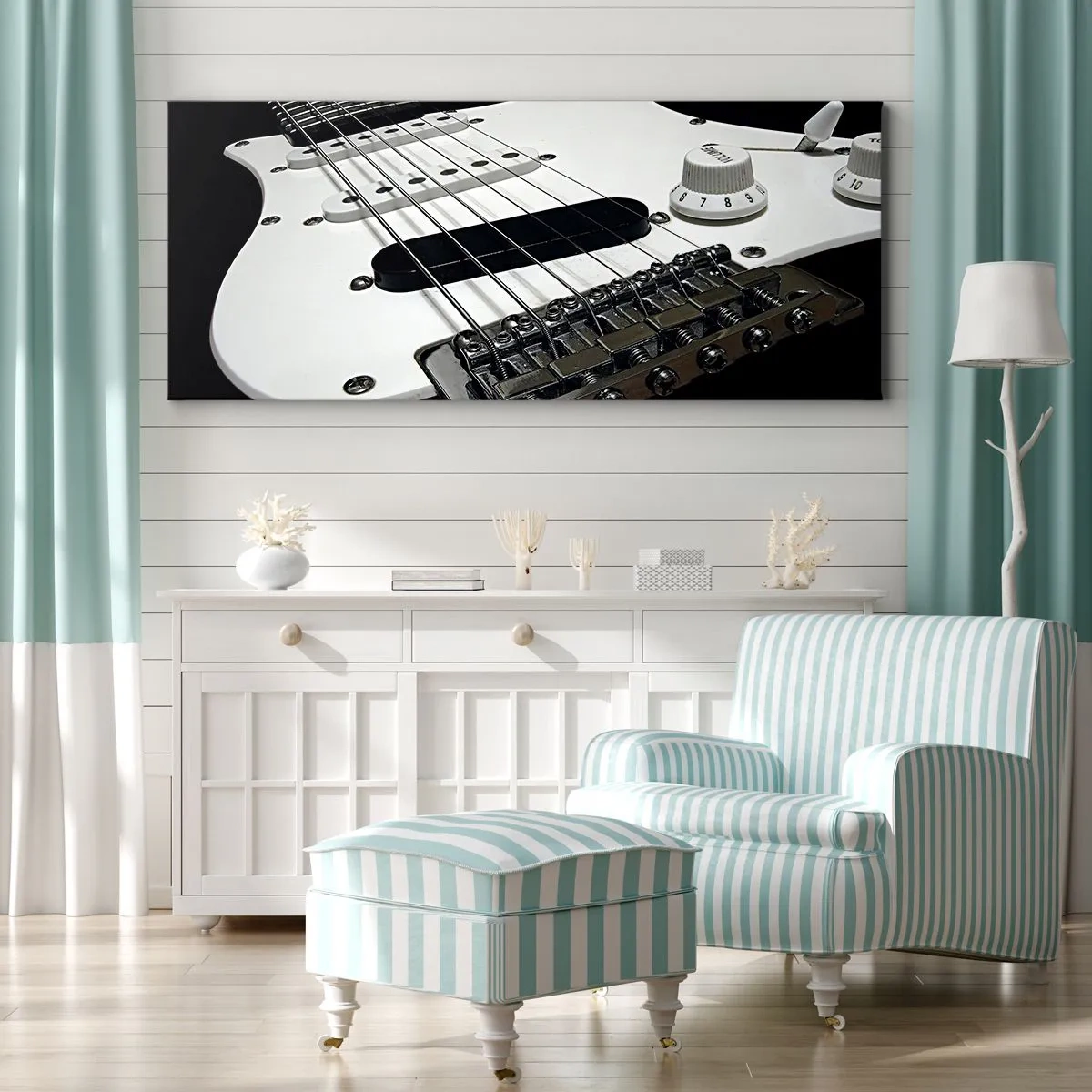 Cuadro sobre lienzo - Impresión de Imagen - Primer plano de una guitarra eléctrica blanca sobre fondo negro. - 160x50cm - Oculto en blanco está el sonido - Decoración de pared moderna para salón y dormitorio ARTTOR