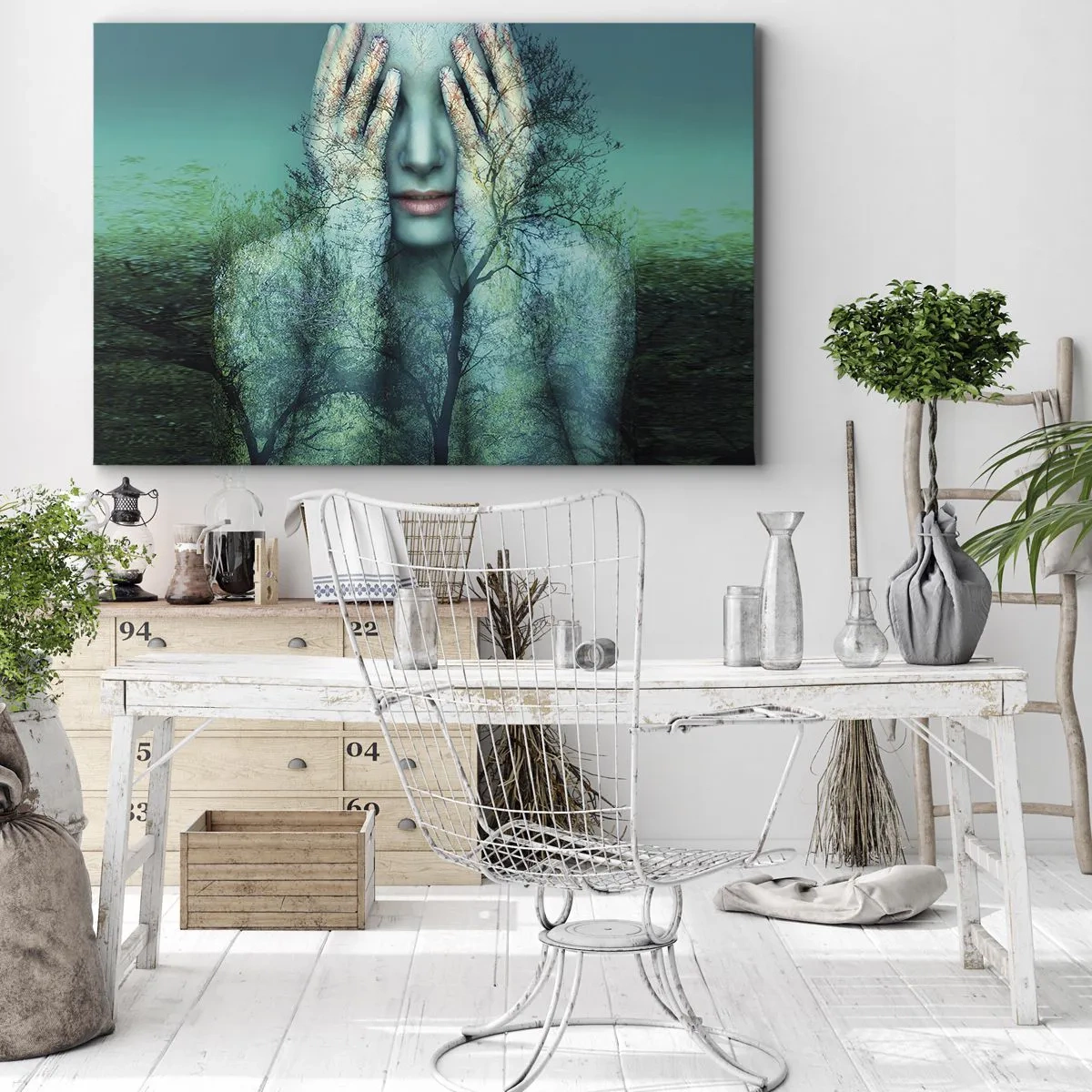 Cuadro sobre lienzo - Impresión de Imagen - Figura de mujer con motivo de árbol sobre un fondo de paisaje turquesa. - 70x50cm - Sumergida en azul - Decoración de pared moderna para salón y dormitorio ARTTOR