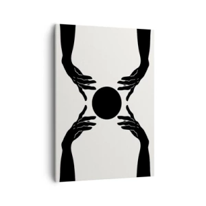 Cuadro sobre lienzo - Impresión de Imagen - Manos negras en una composición simétrica con una pelota. - 50x70cm - Una señal secreta - Decoración de pared moderna para salón y dormitorio ARTTOR