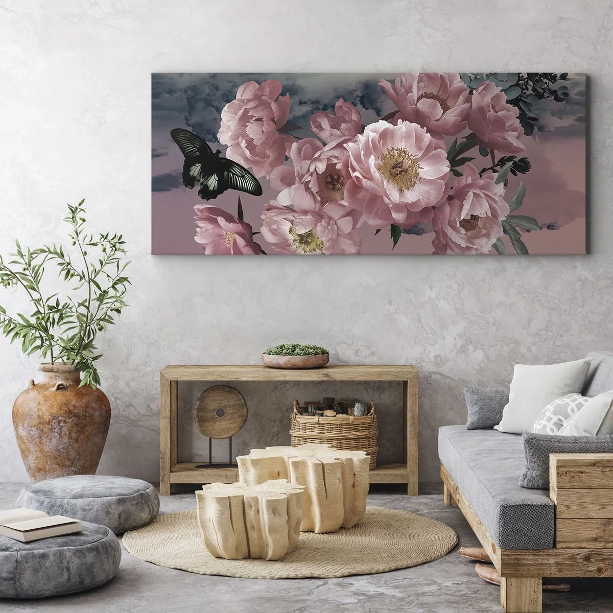 Cuadro sobre lienzo - Impresión de Imagen - Peonías rosas con una mariposa sobre un fondo pastel. - 120x50cm - La cúspide del romance - Decoración de pared moderna para salón y dormitorio ARTTOR