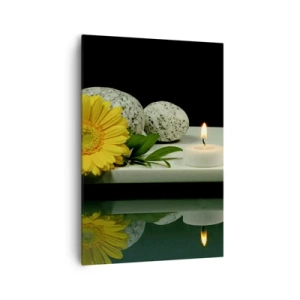 Cuadro sobre lienzo - Impresión de Imagen - Flor amarilla, velas y piedras sobre el fondo del agua. - 70x100cm - Calmar los sentidos - Decoración de pared moderna para salón y dormitorio ARTTOR