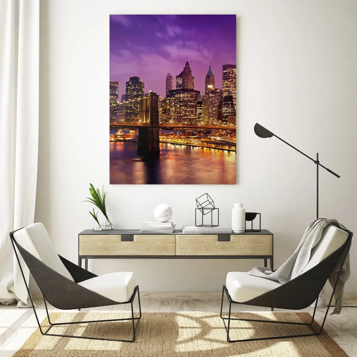Cuadro sobre vidrio - Impresiones sobre Vidrio - Panorama de la ciudad con el puente a la luz del atardecer contra el cielo violeta. - 80x120cm - Manhattan púrpura y dorado - Decoración de pared moderna para salón y dormitorio ARTTOR