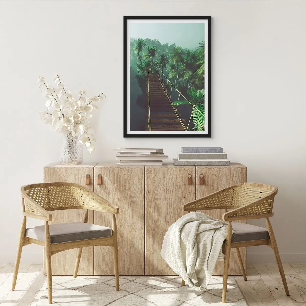 Póster en marco negro - Un puente colgante en un bosque tropical lleno de palmeras. - 50x70cm - Sobre un mar de verde - Decoración de pared moderna para salón y dormitorio ARTTOR