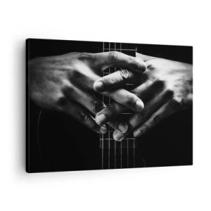 Cuadro sobre lienzo - Impresión de Imagen - Manos unidas sobre una guitarra en un tono monocromático. - 70x50cm - La oración del artista - Decoración de pared moderna para salón y dormitorio ARTTOR