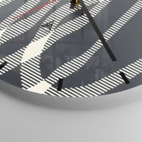 Esfera sin numeración, con rayas