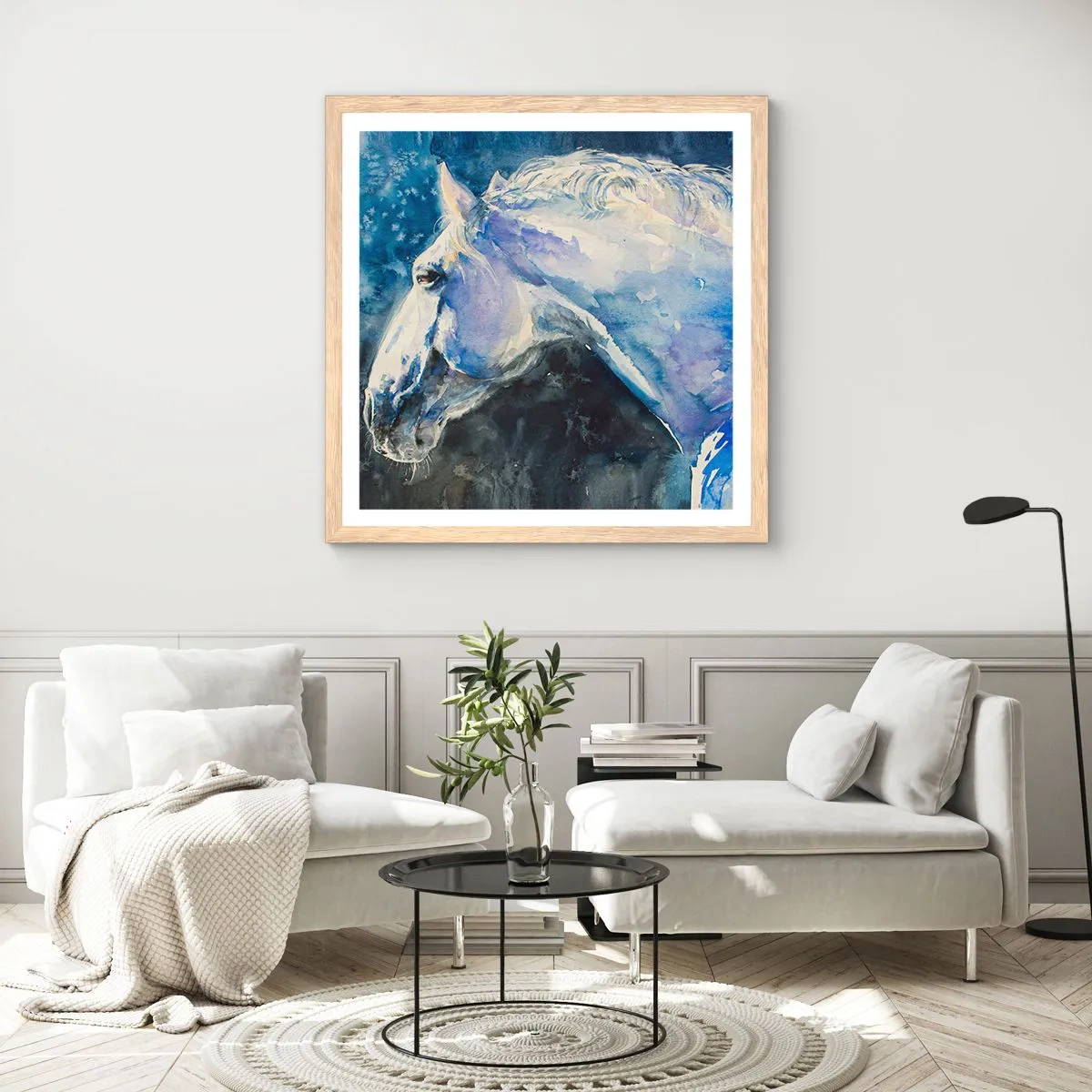 Póster en marco roble claro - Retrato en un resplandor azul - 50x50 cm