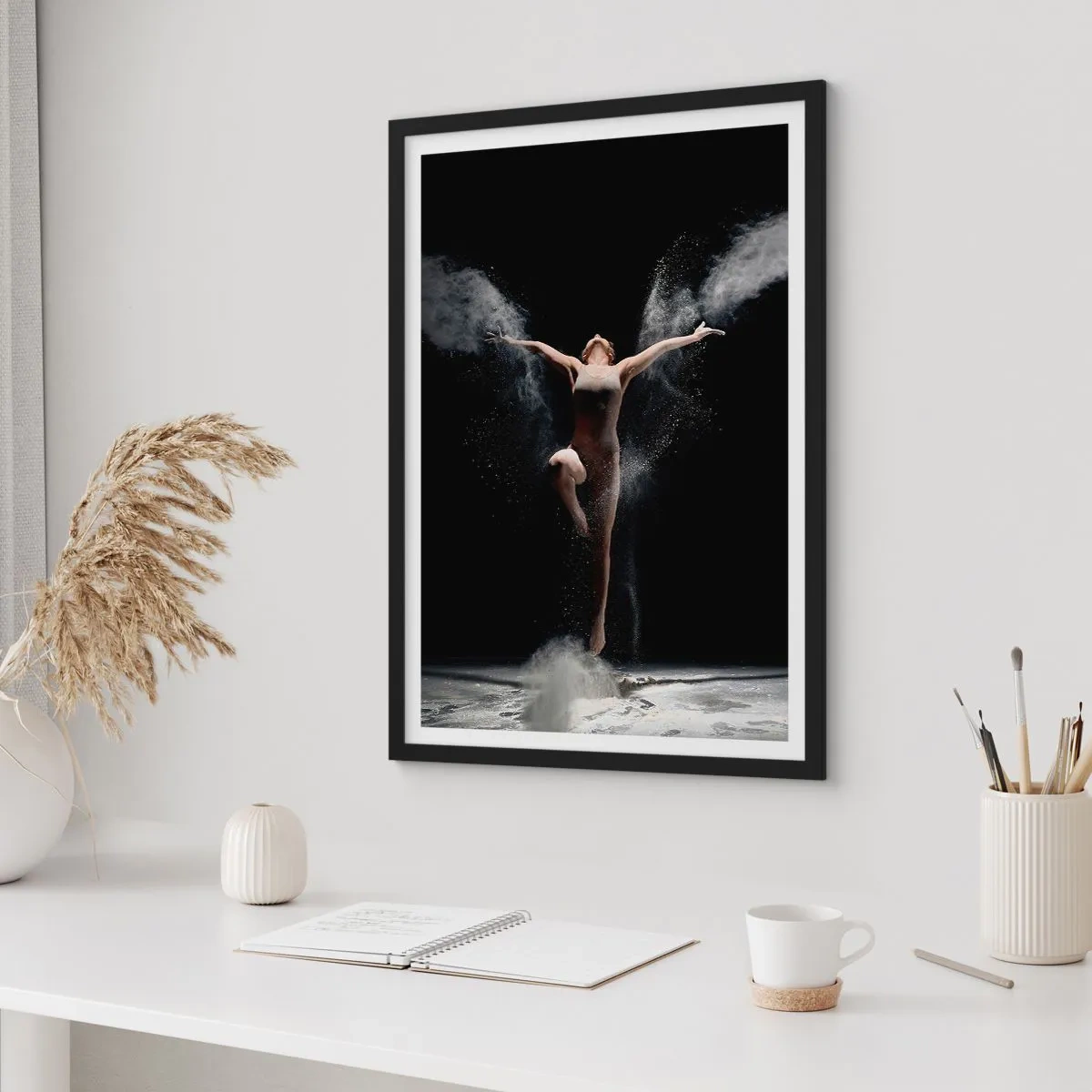 Póster en marco negro - Los duendes existen - 61x91 cm
