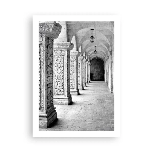 Póster - Una fotografía en blanco y negro de un claustro histórico con columnas. - 50x70cm - ¿Y adónde nos llevará...? - Decoración de pared moderna para salón y dormitorio ARTTOR