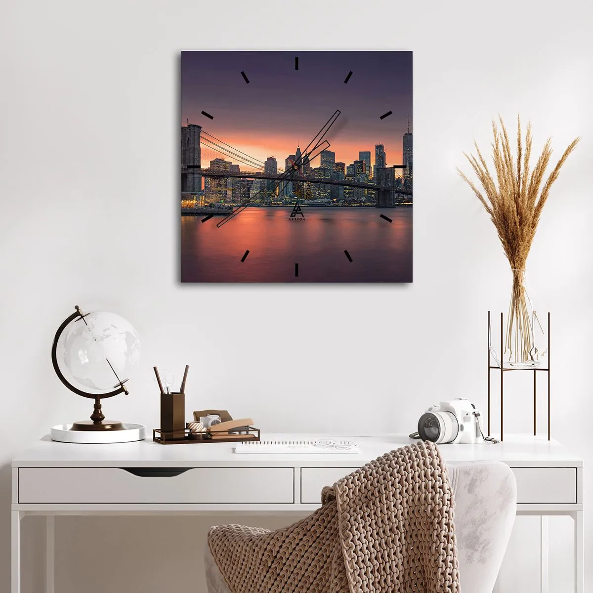 Reloj de pared - Reloj de vidrio - Ahogado en el silencio lila - 40x40 cm