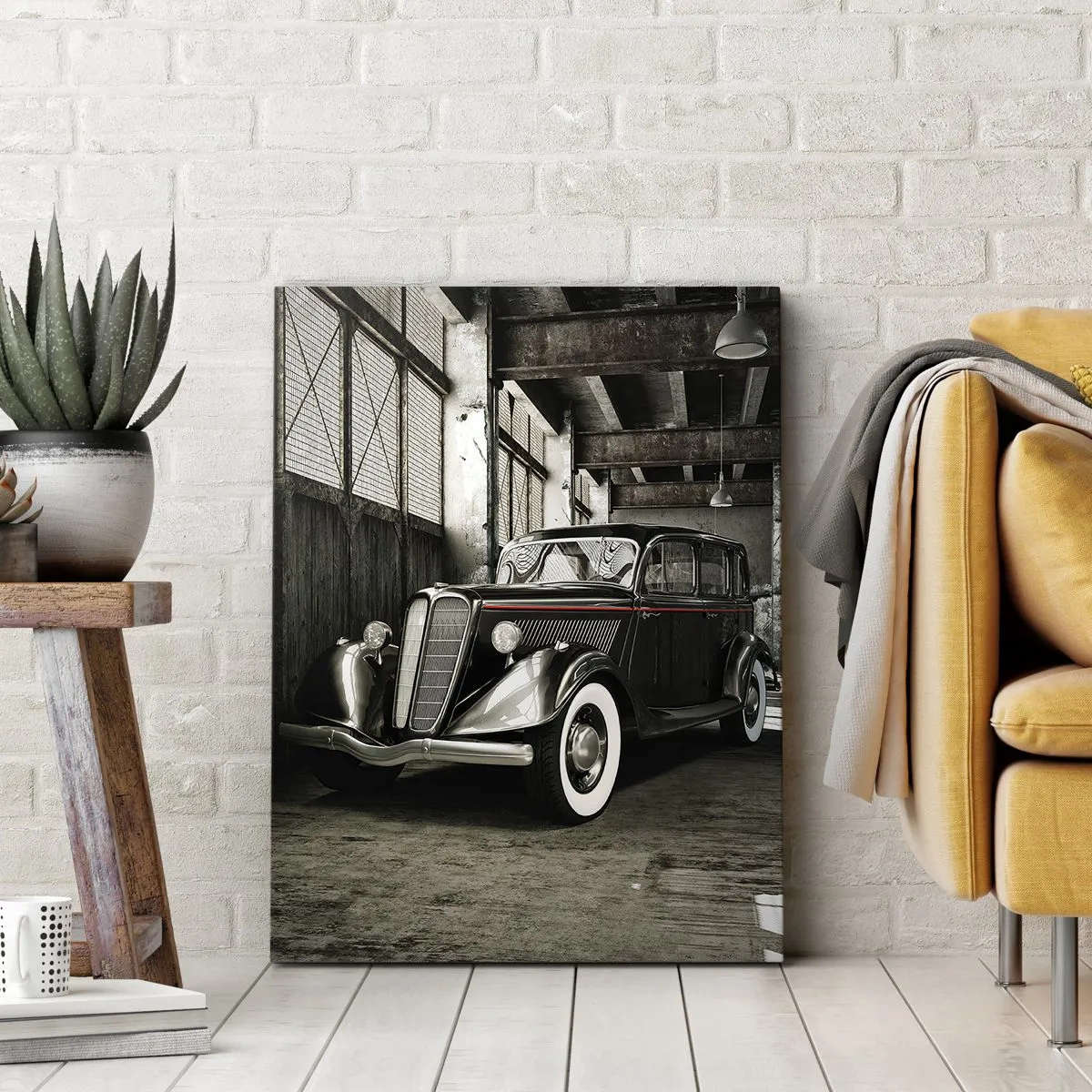 Cuadro sobre lienzo - Impresión de Imagen - Un elegante coche retro en un almacén rústico - 50x70cm - La elegancia perdurable de los años 30. - Decoración de pared moderna para salón y dormitorio ARTTOR