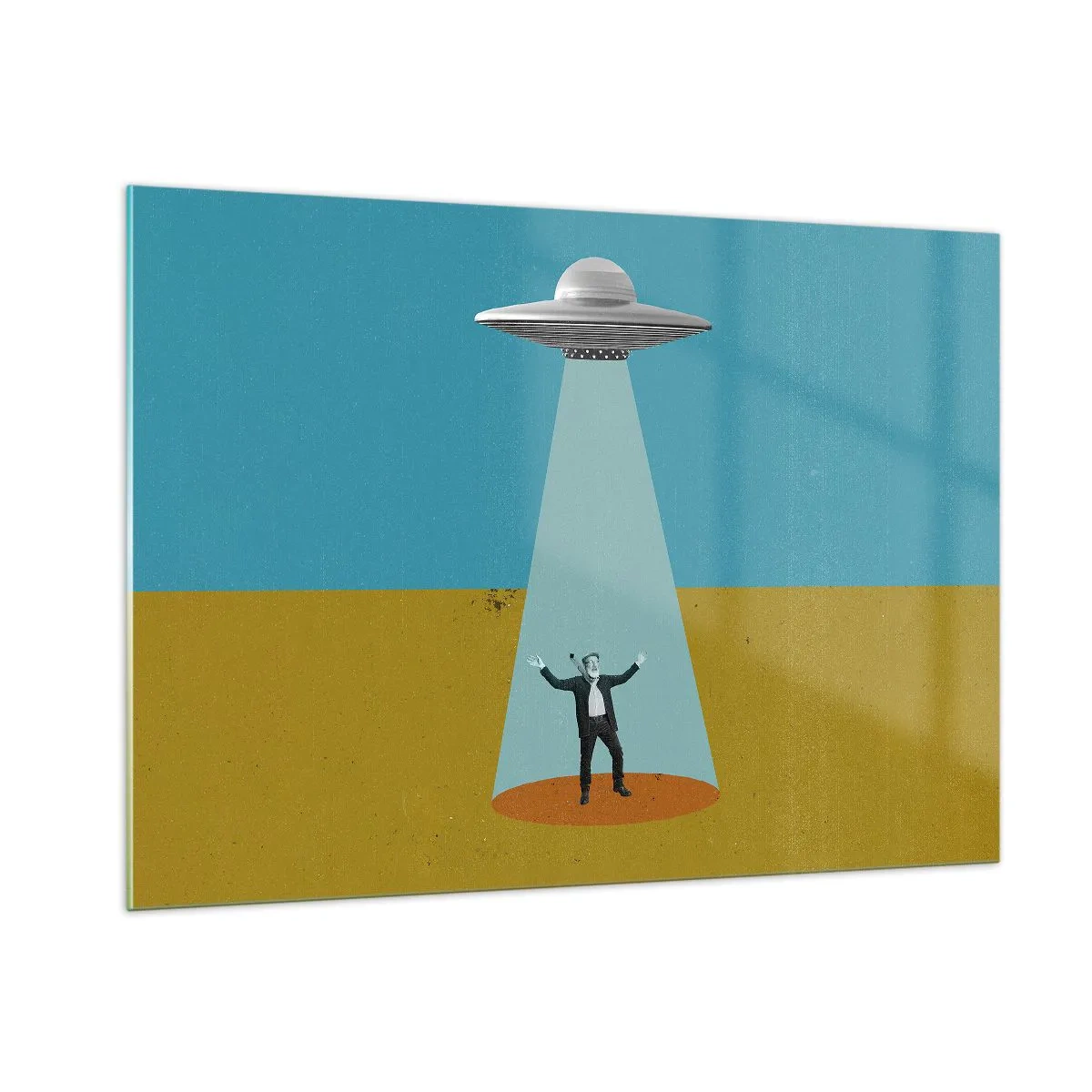 Cuadro sobre vidrio - Impresiones sobre Vidrio - Un hombre a la luz de un platillo espacial sobre un fondo colorido. - 100x70cm - Un encuentro cercano - Decoración de pared moderna para salón y dormitorio ARTTOR