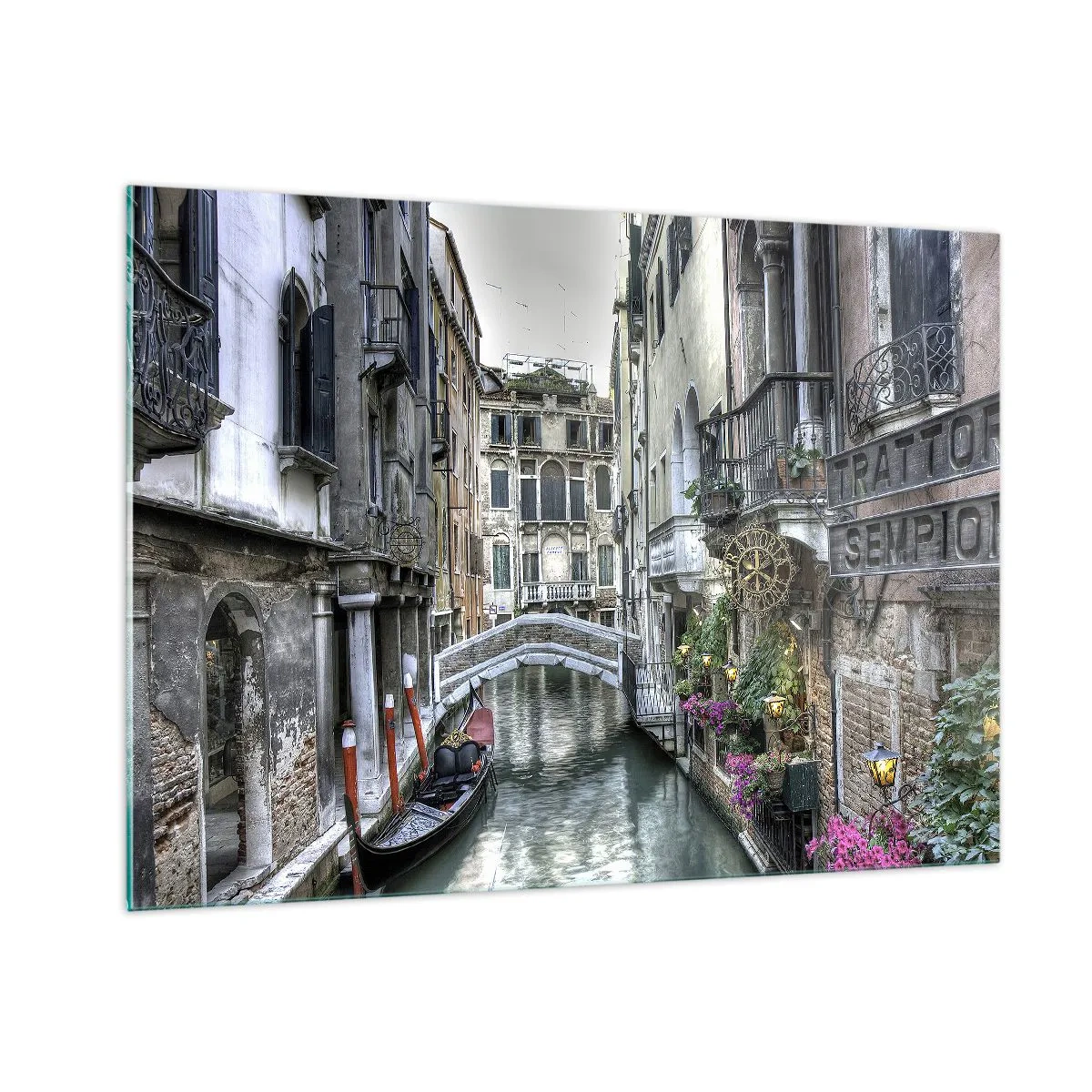 Cuadro sobre vidrio - Impresiones sobre Vidrio - Vista romántica de un canal veneciano con una góndola. - 100x70cm - Durante siglos, un sueño - Decoración de pared moderna para salón y dormitorio ARTTOR