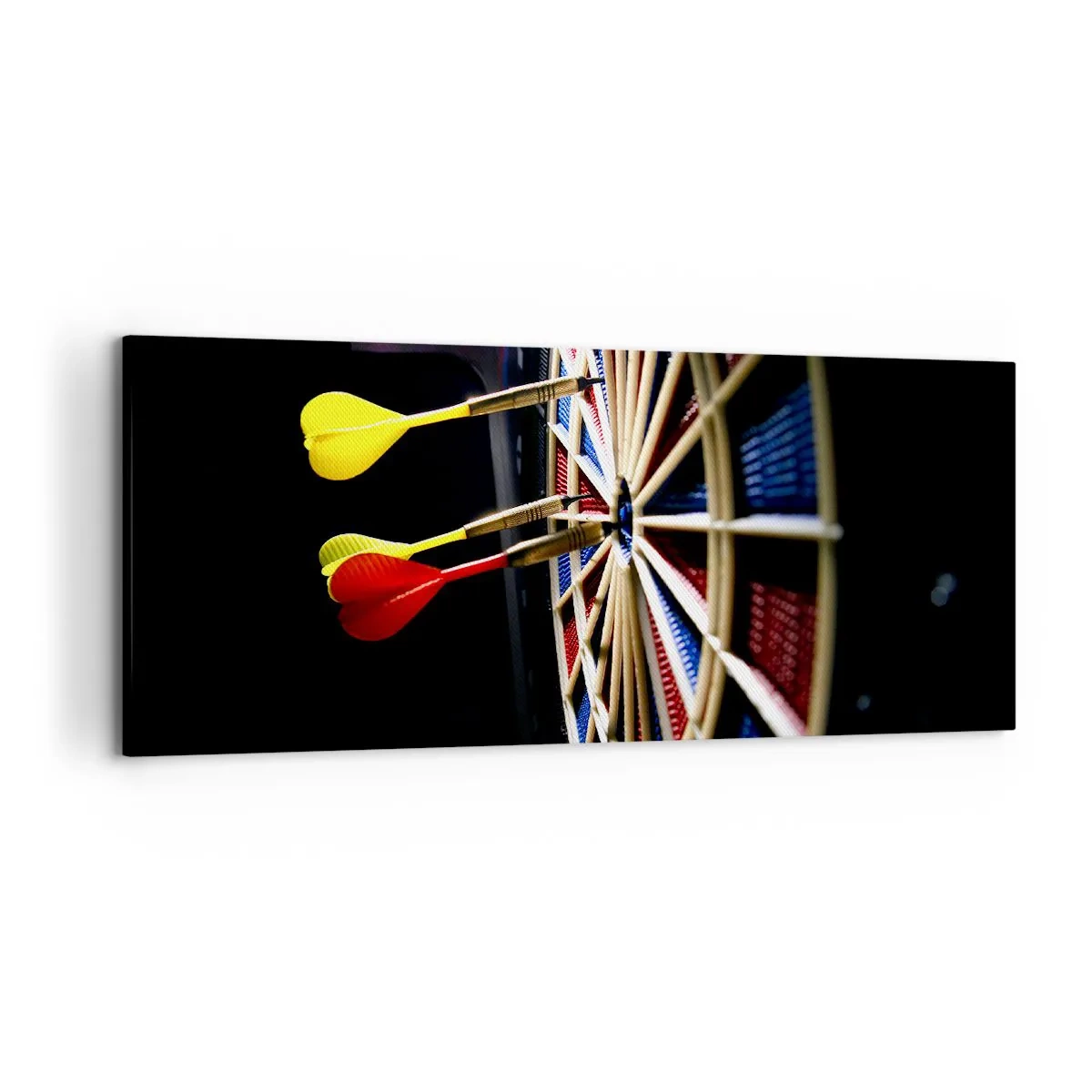 Cuadro sobre lienzo - Impresión de Imagen - Un tablero de dardos con dardos impactados sobre un fondo negro - 120x50cm - En el blanco - Decoración de pared moderna para salón y dormitorio ARTTOR